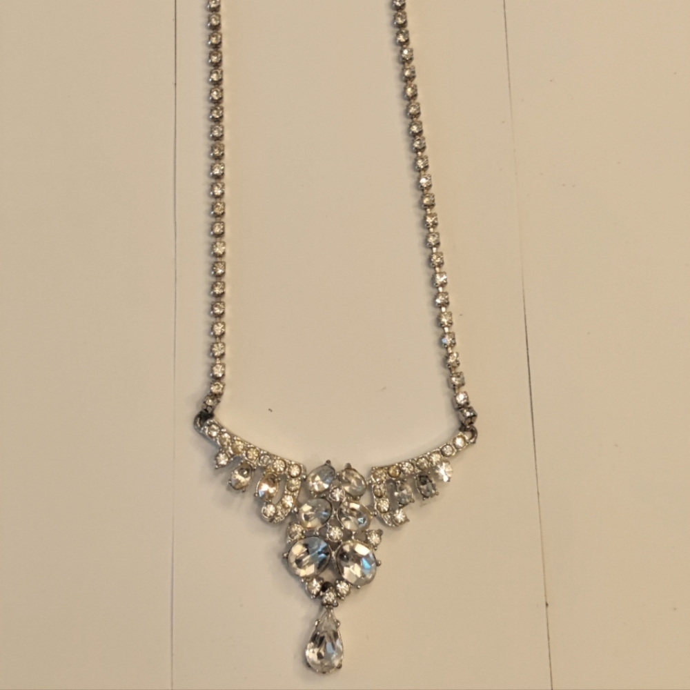 Costume necklace